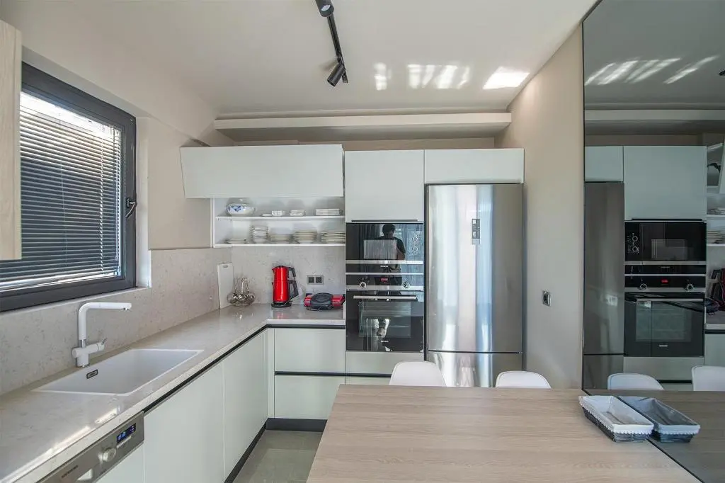 Kitchen area